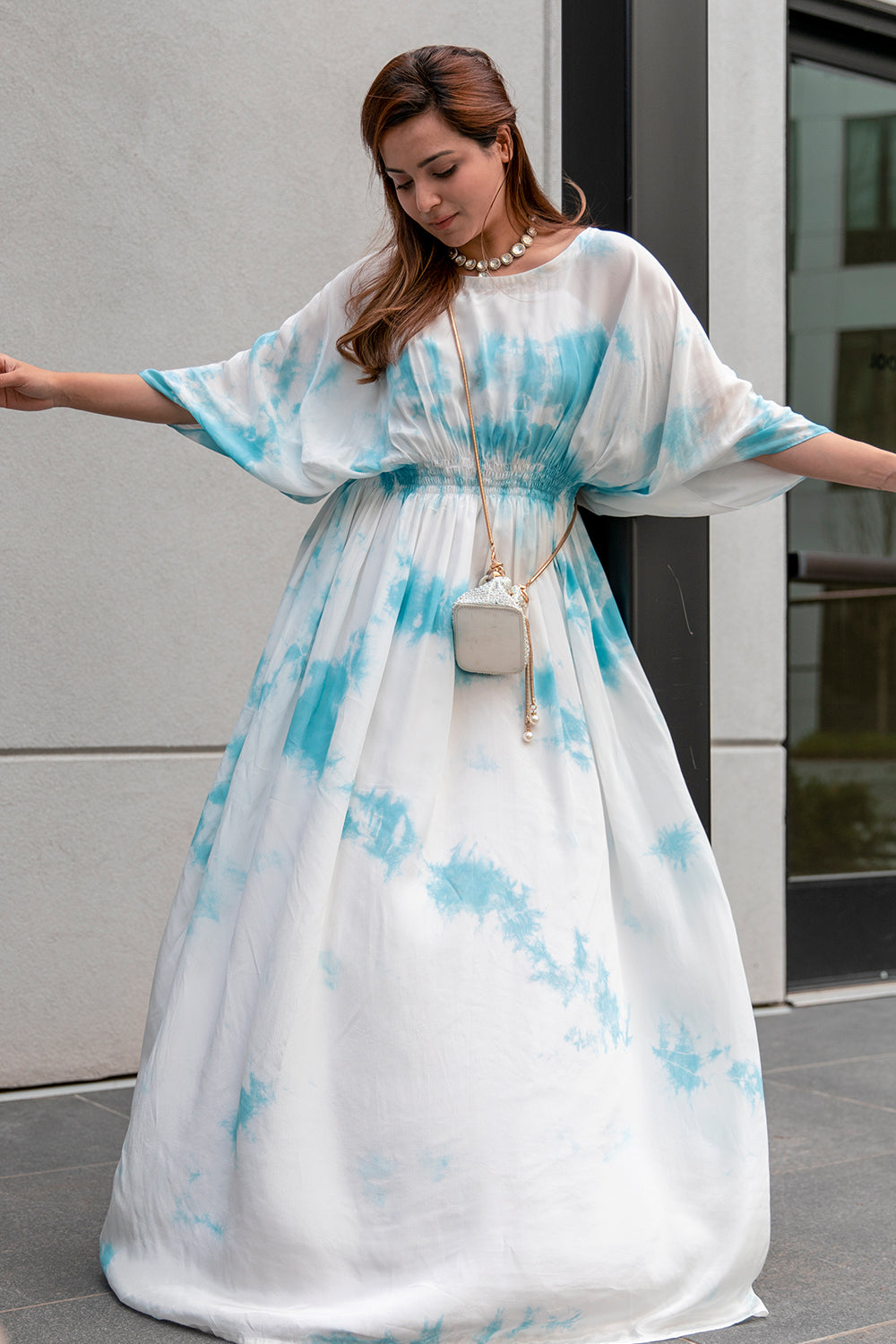 Kompal Matta Kapoor In White Blue Tie Dye Kaftan Dress LabelSwish Kompal Matta Kapoor In White Blue Tie Dye Kaftan Dress LabelSwish